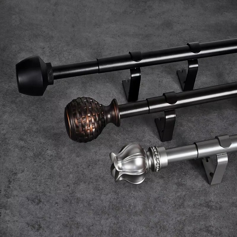 28mm Extendable Iron Curtain Rod Set with Decorative Finials